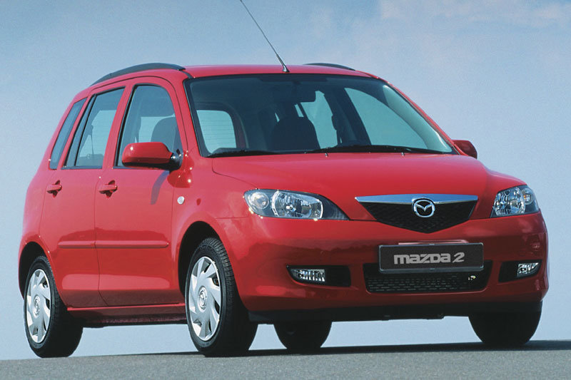 Mazda 2 2003 matmenys